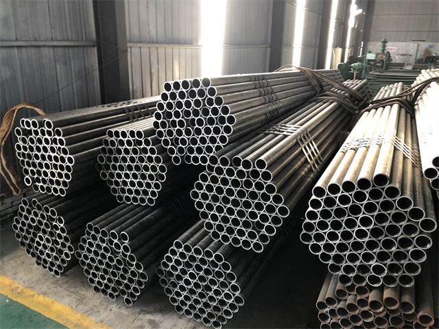 乌兰察布小口径厚壁无缝钢管